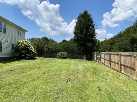 4427 Deacon Ct, High Point, NC 27265 photo 23