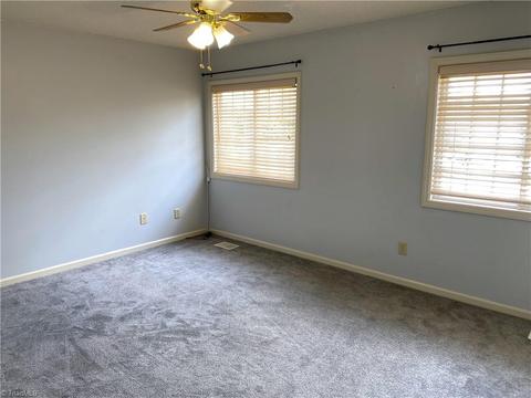 4427 Deacon Ct, High Point, NC 27265 photo 15