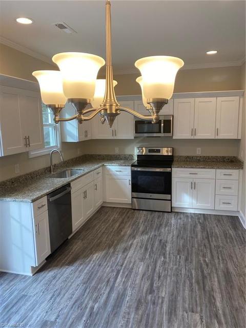 855 Friendly Rd, Eden, NC 27288 photo 6