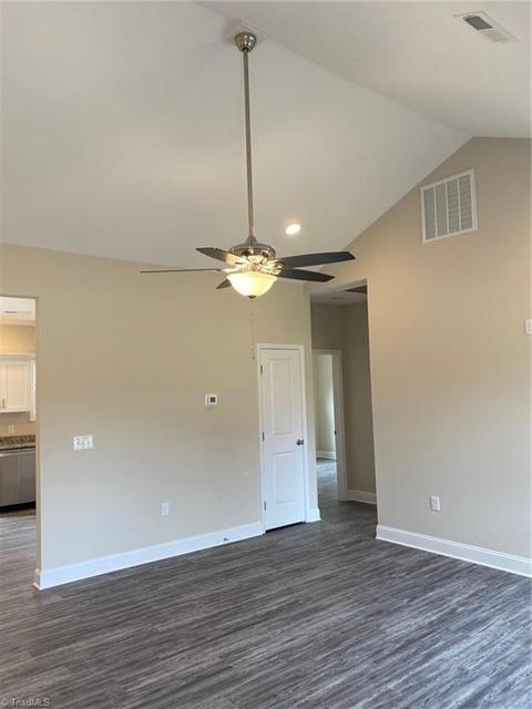 855 Friendly Rd, Eden, NC 27288 photo 4