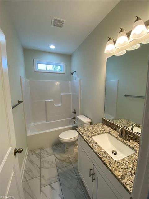 857 Friendly Rd, Eden, NC 27288 photo 14