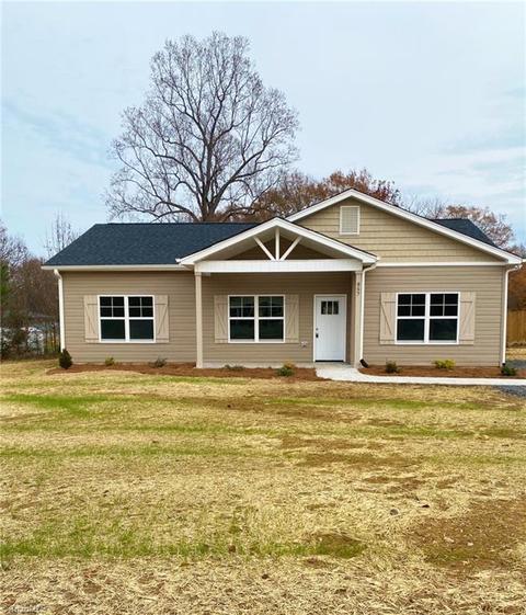857 Friendly Rd, Eden, NC 27288 photo 1