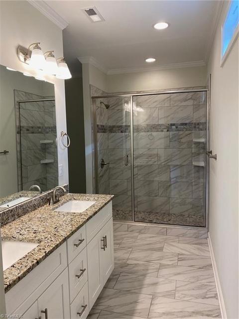 857 Friendly Rd, Eden, NC 27288 photo 11