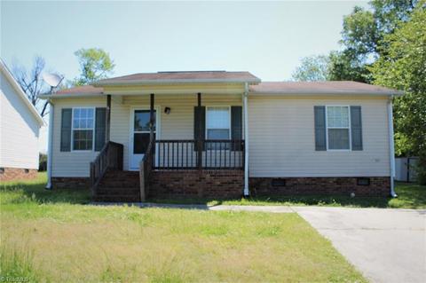 621 Fairview St, High Point, NC 27260 photo 2