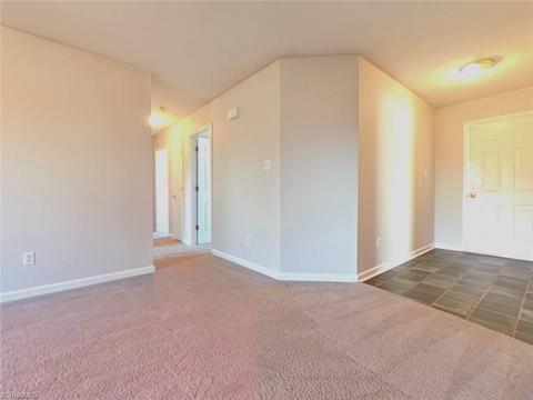 621 Fairview St, High Point, NC 27260 photo 8
