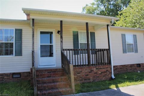 621 Fairview St, High Point, NC 27260 photo 1