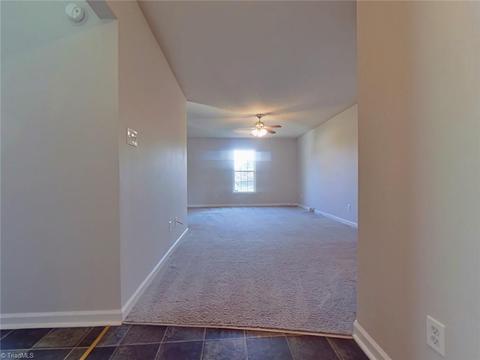 621 Fairview St, High Point, NC 27260 photo 7