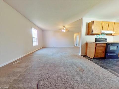 621 Fairview St, High Point, NC 27260 photo 5