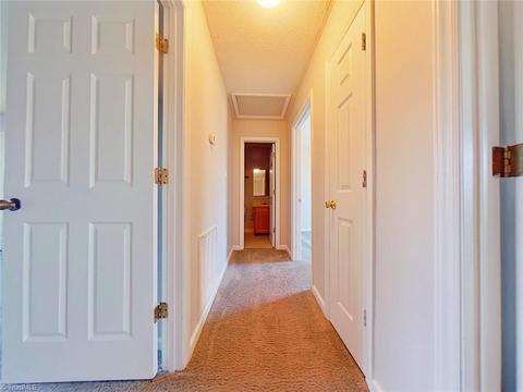 621 Fairview St, High Point, NC 27260 photo 10