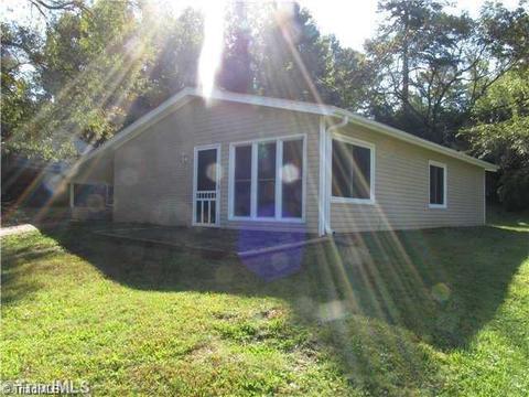 1202 Biltmore Ave, High Point, NC 27260 photo 2