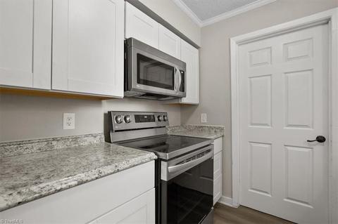 609 Fairview St, High Point, NC 27260 photo 11