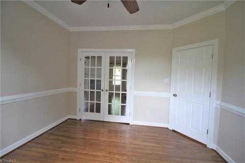 1400 Christopher Ct, High Point, NC 27265 photo 7