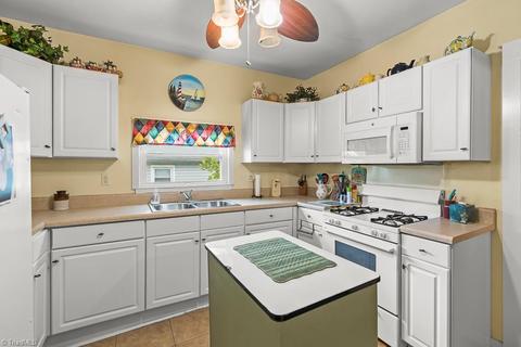 502 Sunset Dr, High Point, NC 27262 photo 7