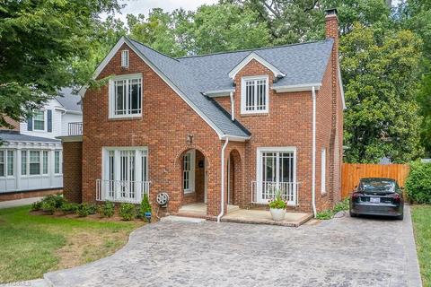 210 Edgedale Dr, High Point, NC 27262 photo 1