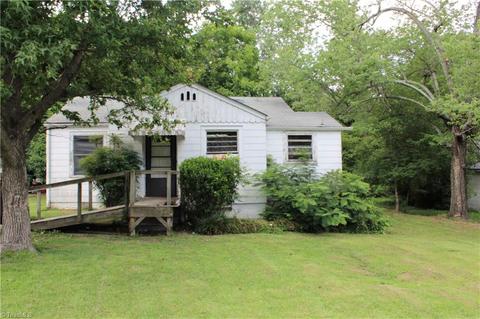 2313 E Green Dr, High Point, NC 27260 photo 2