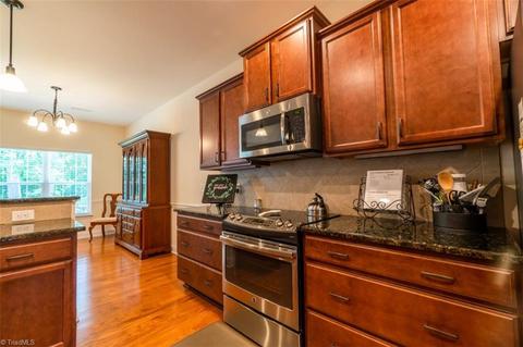 772 Forester Ct, High Point, NC 27265 photo 12