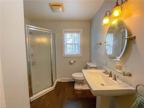 116 E Bellevue Dr, High Point, NC 27265 photo 16