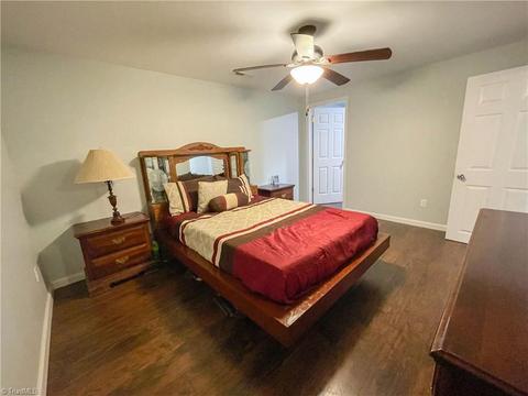 116 E Bellevue Dr, High Point, NC 27265 photo 4