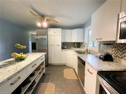 116 E Bellevue Dr, High Point, NC 27265 photo 13