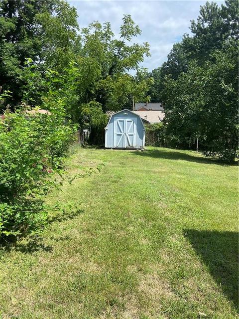1217 Cedrow Dr, High Point, NC 27260 photo 16