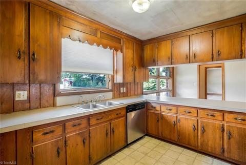 6809 Germanton Rd, Germanton, NC 27019 photo 17