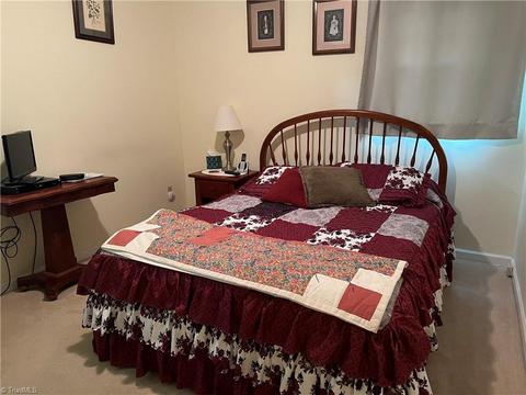 423 Blessing Dr, Dobson, NC 27017 photo 7