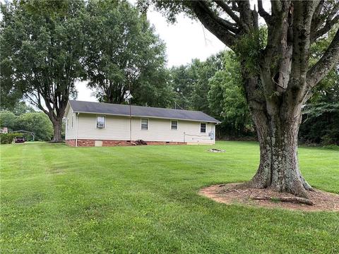 109 Sunset Dr, King, NC 27021 photo 30
