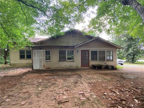 601 S Main St, Denton, NC 27239 photo 20