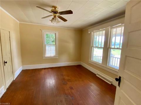 601 S Main St, Denton, NC 27239 photo 9