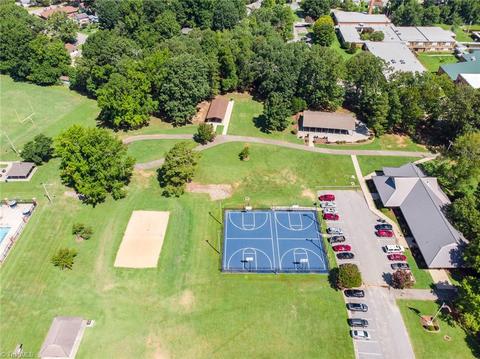 504 Ashburn St, High Point, NC 27260 photo 31