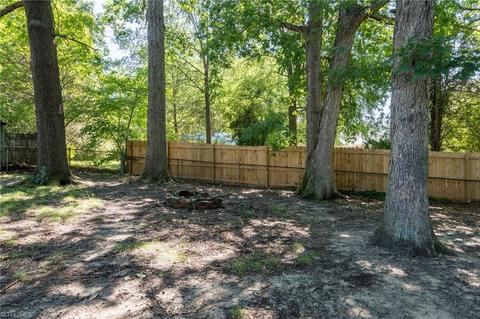 504 Ashburn St, High Point, NC 27260 photo 26