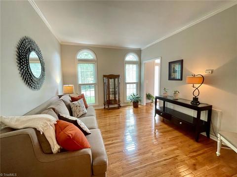 4013 Cedar Crest Ln, High Point, NC 27265 photo 7