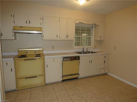 1829 Johnson St #E, High Point, NC 27262 photo 10