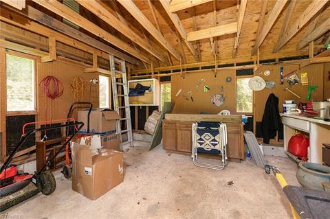 157 Circle Dr, Thomasville, NC 27360 photo 24