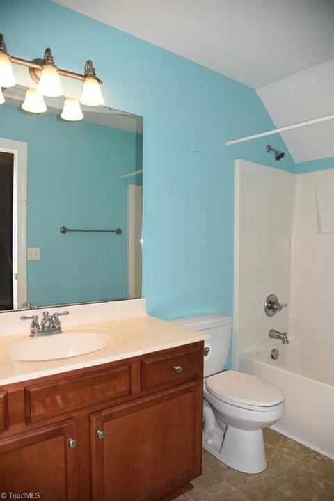 3103 Autumn Acres Ln, Trinity, NC 27370 photo 14