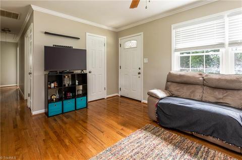 2826 Springfield Dr, Elon, NC 27244 photo 4