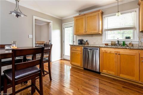 2826 Springfield Dr, Elon, NC 27244 photo 7