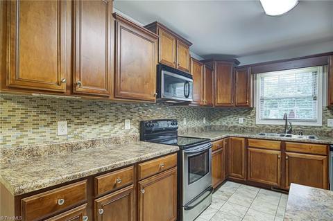 2443 Featherstone Ct, Trinity, NC 27370 photo 13