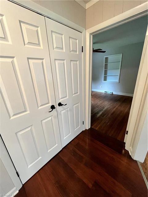 801 Pinecroft St, High Point, NC 27260 photo 13