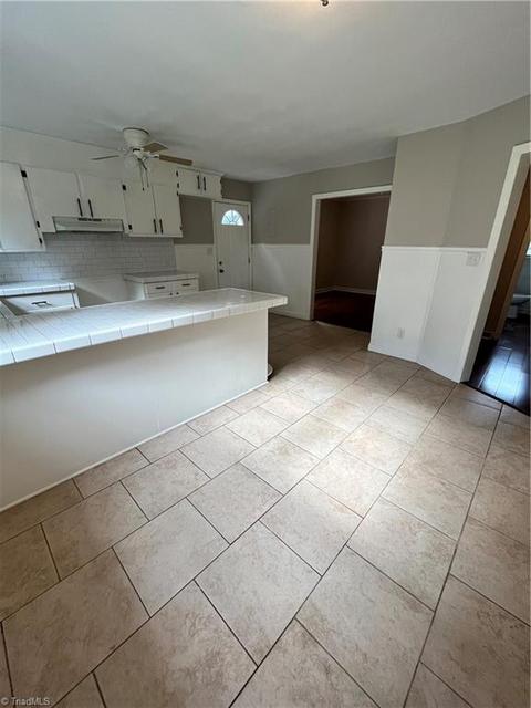 801 Pinecroft St, High Point, NC 27260 photo 8