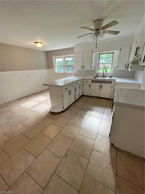 801 Pinecroft St, High Point, NC 27260 photo 6