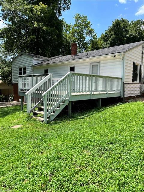 801 Pinecroft St, High Point, NC 27260 photo 3