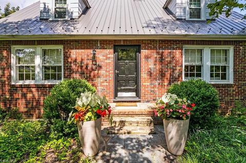 808 Blain St, High Point, NC 27262 photo 3
