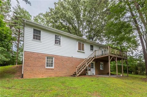 715 Saddle Dr, Pilot Mountain, NC 27041 photo 37