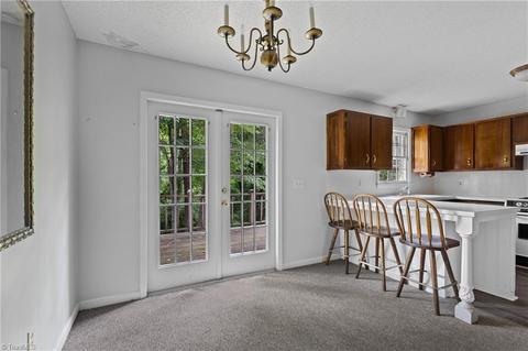 715 Saddle Dr, Pilot Mountain, NC 27041 photo 11