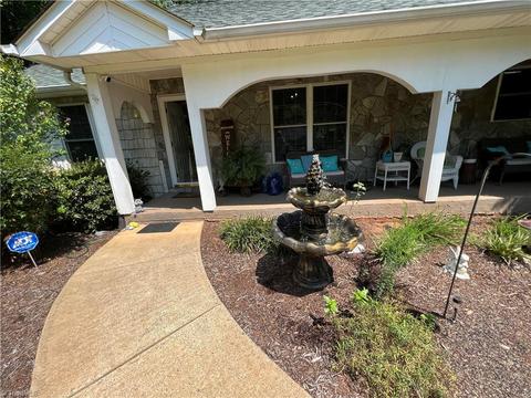 450 Winchester Dr, King, NC 27021 photo 13