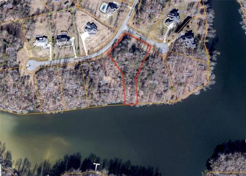 3715 Brooks Crest Ct, Browns Summit, NC 27214