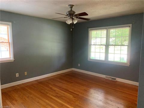 3217 Pine Needles Rd, High Point, NC 27265 photo 26