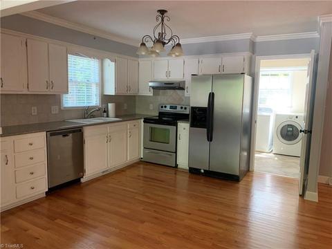3217 Pine Needles Rd, High Point, NC 27265 photo 8