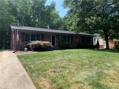 3217 Pine Needles Rd, High Point, NC 27265 photo 1